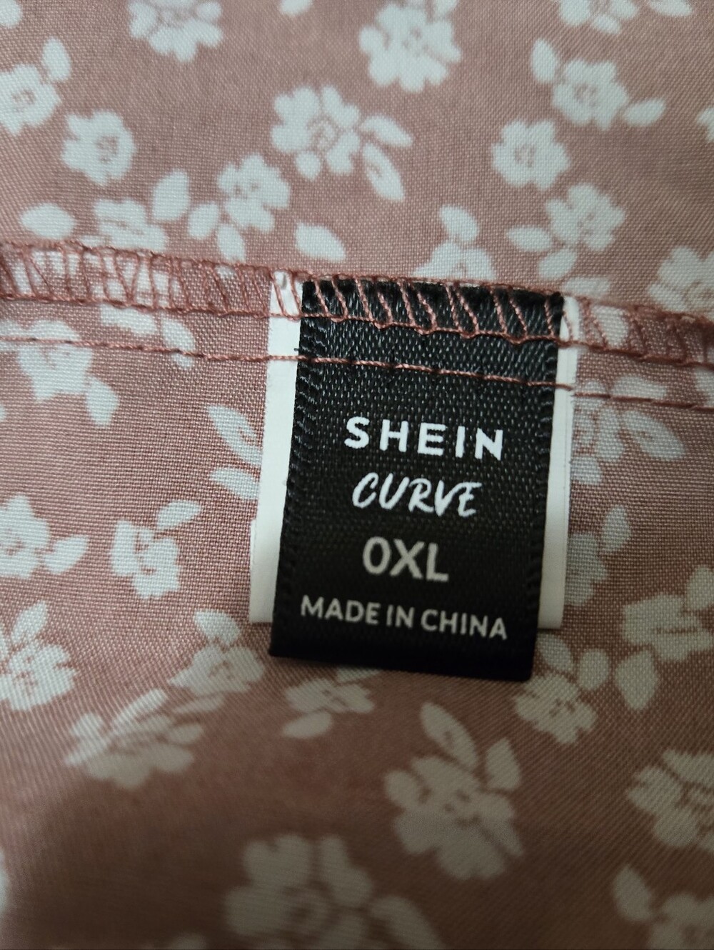 SHEIN Pink Floral Mini Skirt with White Ditsy Print - Picture 7 of 10
